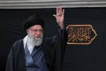 مِنَ المُؤمِنینَ رِجالٌ صَدَقوا ما عاهَدُوا اللَّهَ عَلَیهِ فَمِنهُم مَن قَضىٰ نَحبَهُ وَمِنهُم مَن یَنتَظِرُ وَما بَدَّلوا تَبدیلًا 3