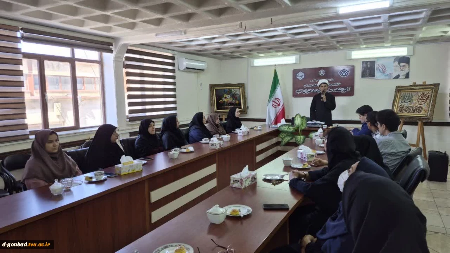 برگزاری کارگاه آموزشی روابط در خانواده بالنده بمناسبت سالروز ازدواج حضرت علی (ع) و حضرت فاطمه (س) در آموزشکده ملی مهارت دختران گنبد 4