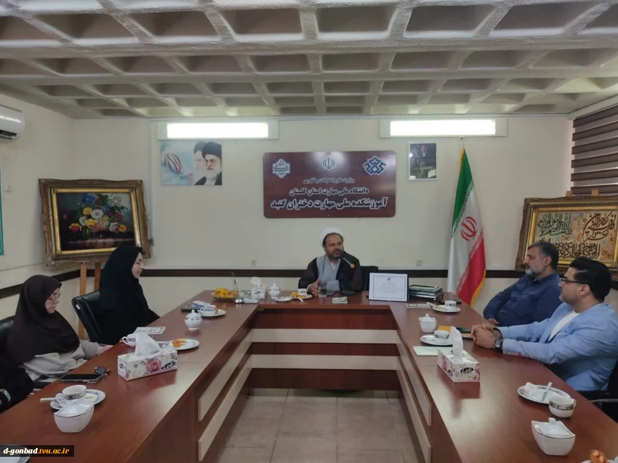 برگزاری جلسه بصیرت افزایی بمناسبت هفته دفاع مقدس با حضور مسول دفتر نهاد ولی فقیه در سپاه گنبد کاووس 3