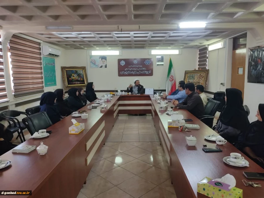 برگزاری جلسه بصیرت افزایی بمناسبت هفته دفاع مقدس با حضور مسول دفتر نهاد ولی فقیه در سپاه گنبد کاووس 6
