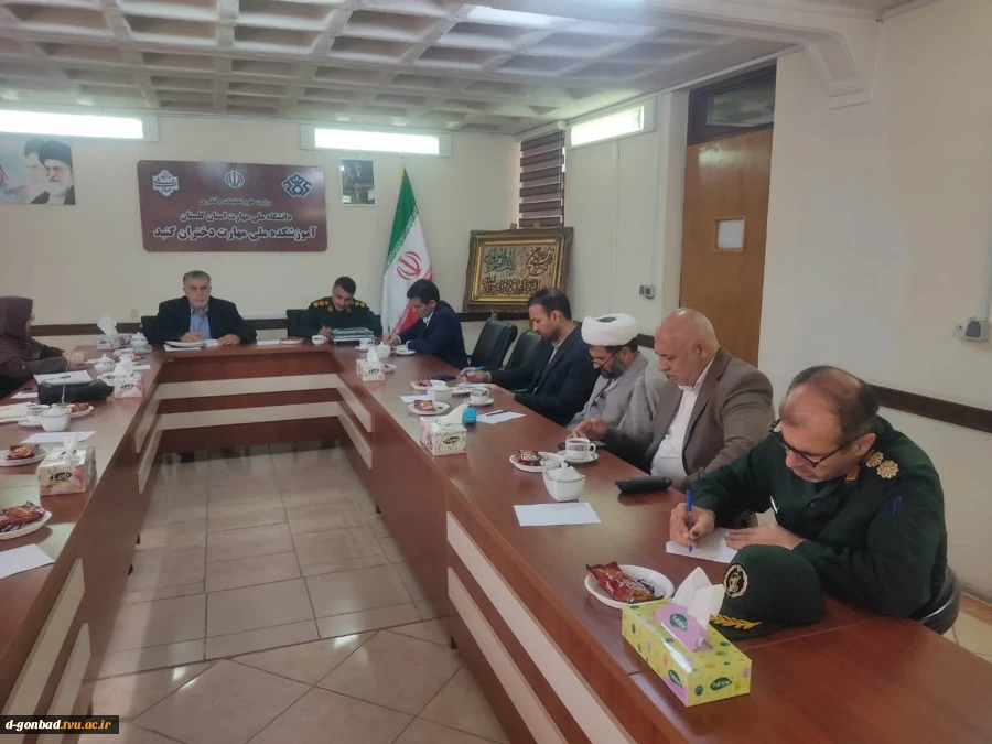 برگزاری جلسه کارگروه پژوهش و فناوری مجمع بسیج شهرستان گنبد کاووس 2